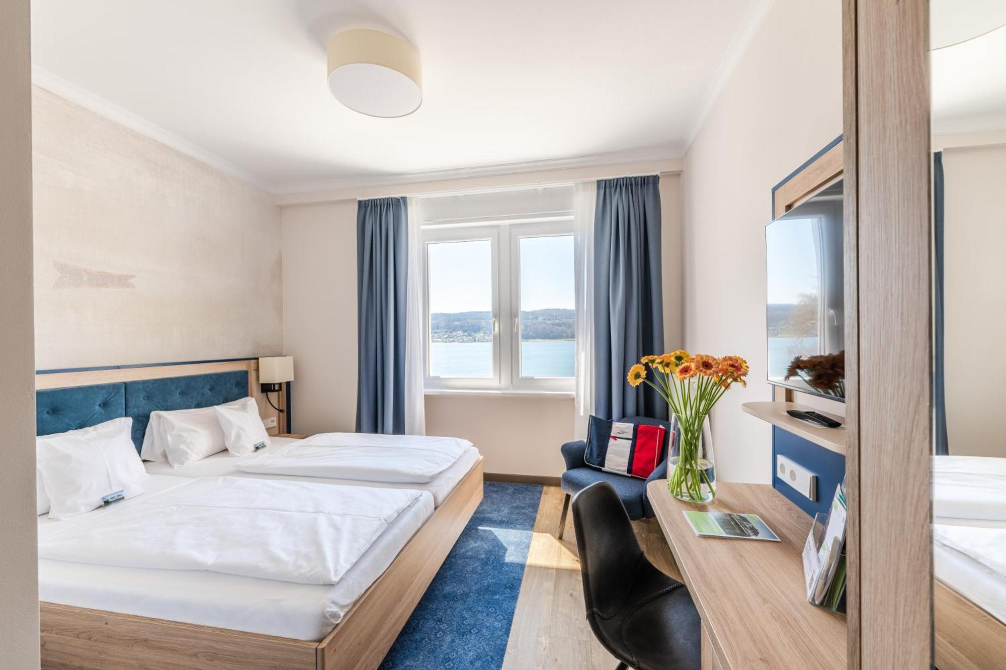 Strandhotel Loechnerhaus Đảo Đảo Reichenau Ngoại thất bức ảnh